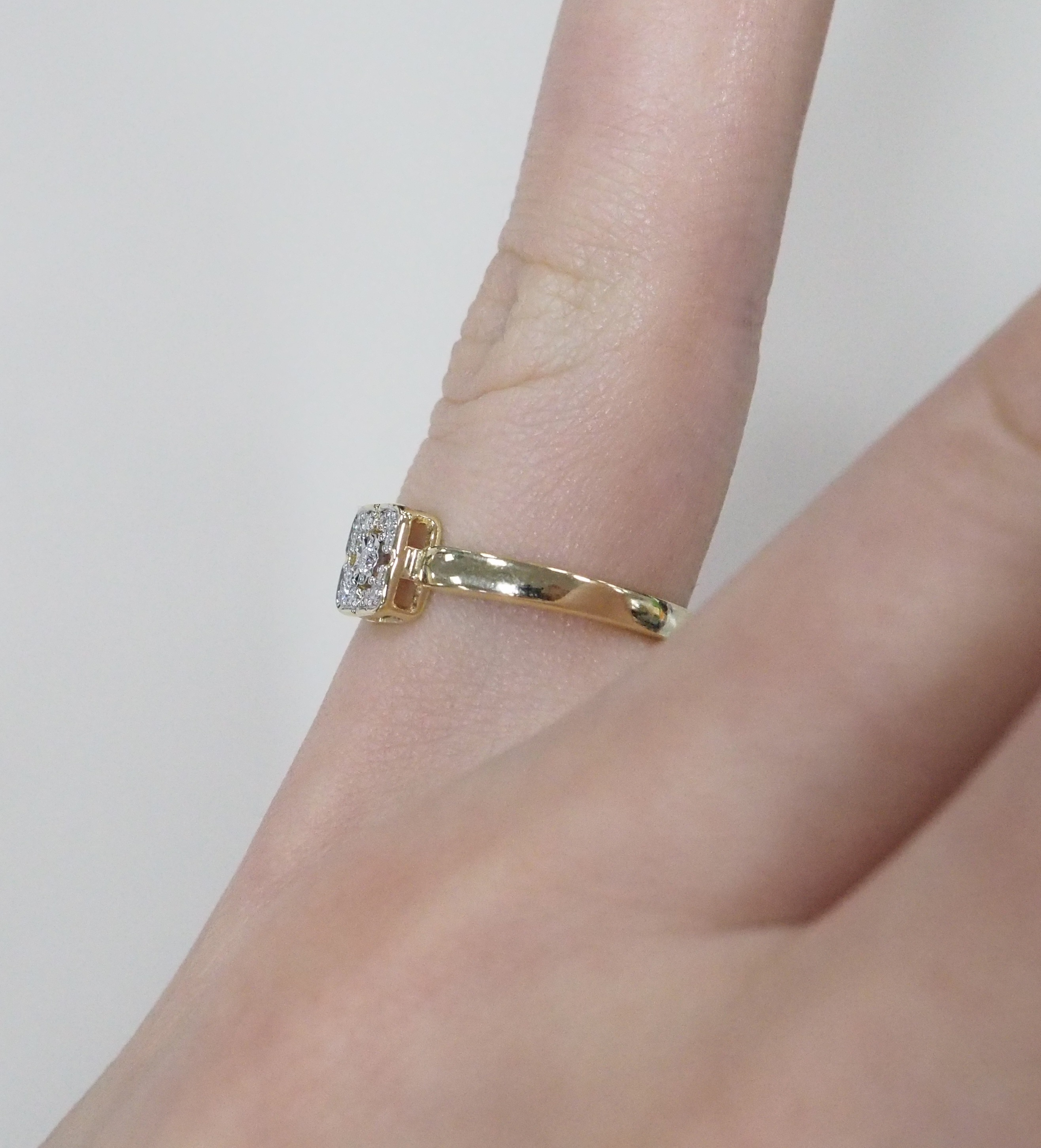 10311-000936 Кольцо (Au 585)